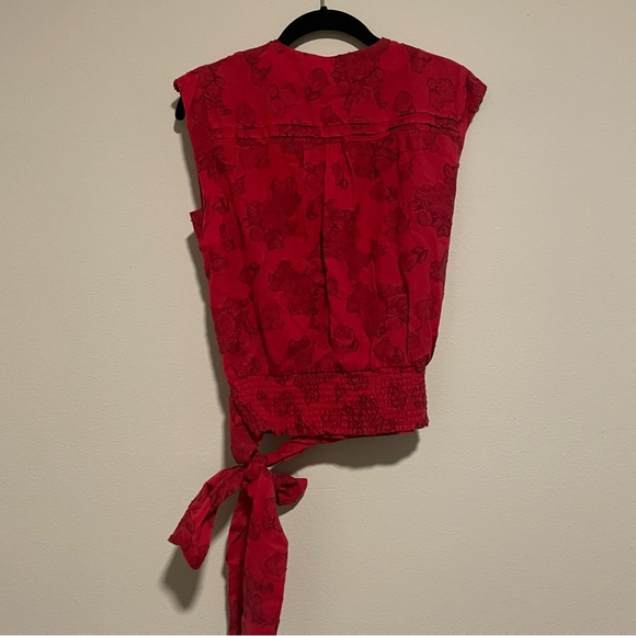 NWT By Anthropologie Red Floral Printed Sleeveless Wrap Blouse, Size Medium - Picture 3 of 4